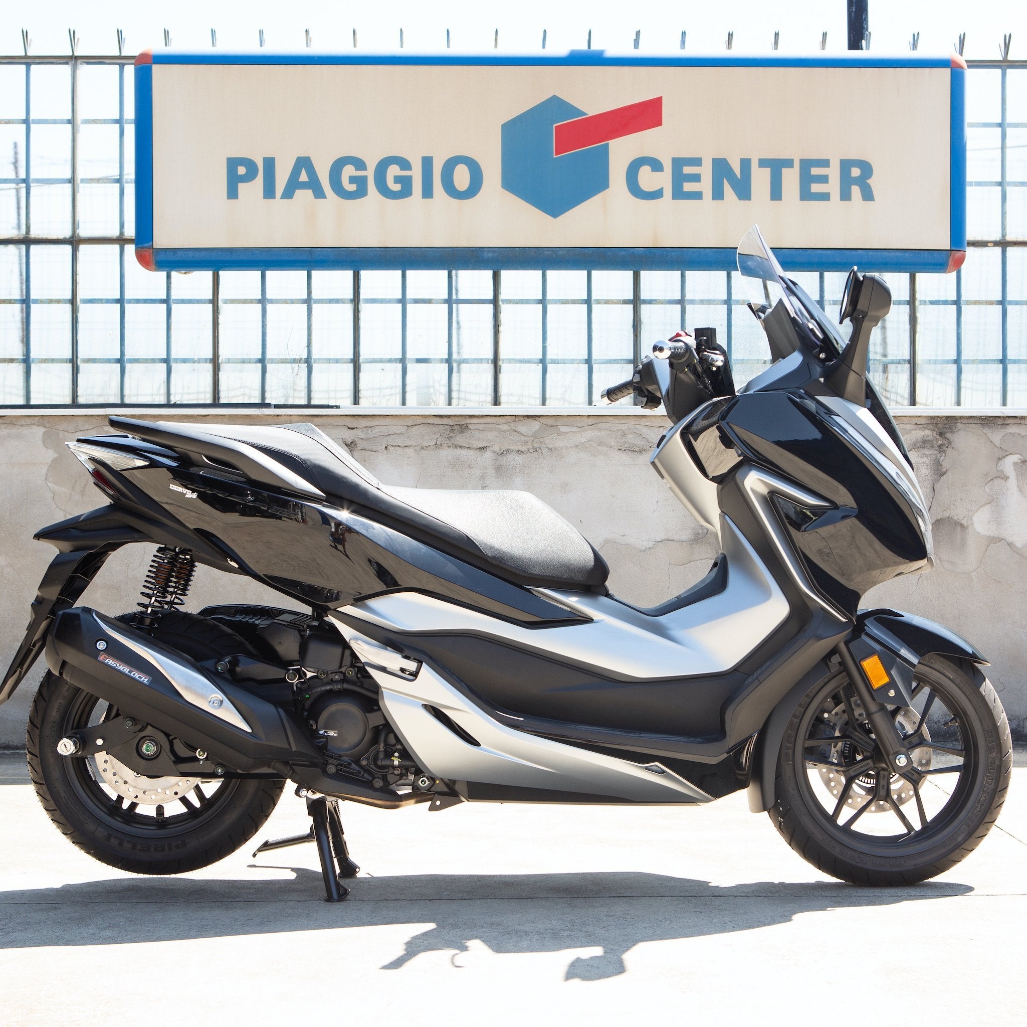 Honda Forza 300-Scooter Lock-EasyBlock