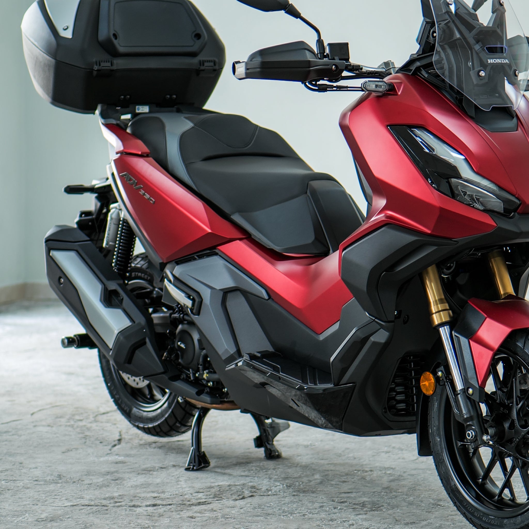 ADV 350